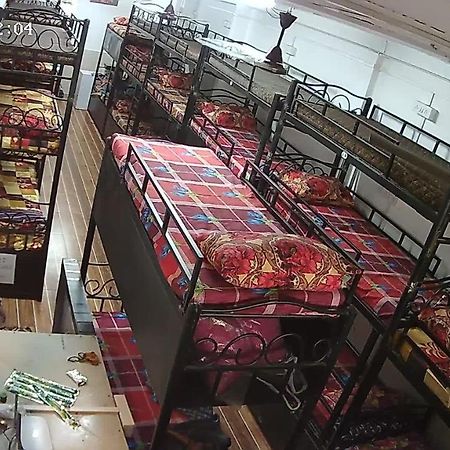 Shree Balaji Ac Dormitory Vandrehjem Thane Eksteriør billede
